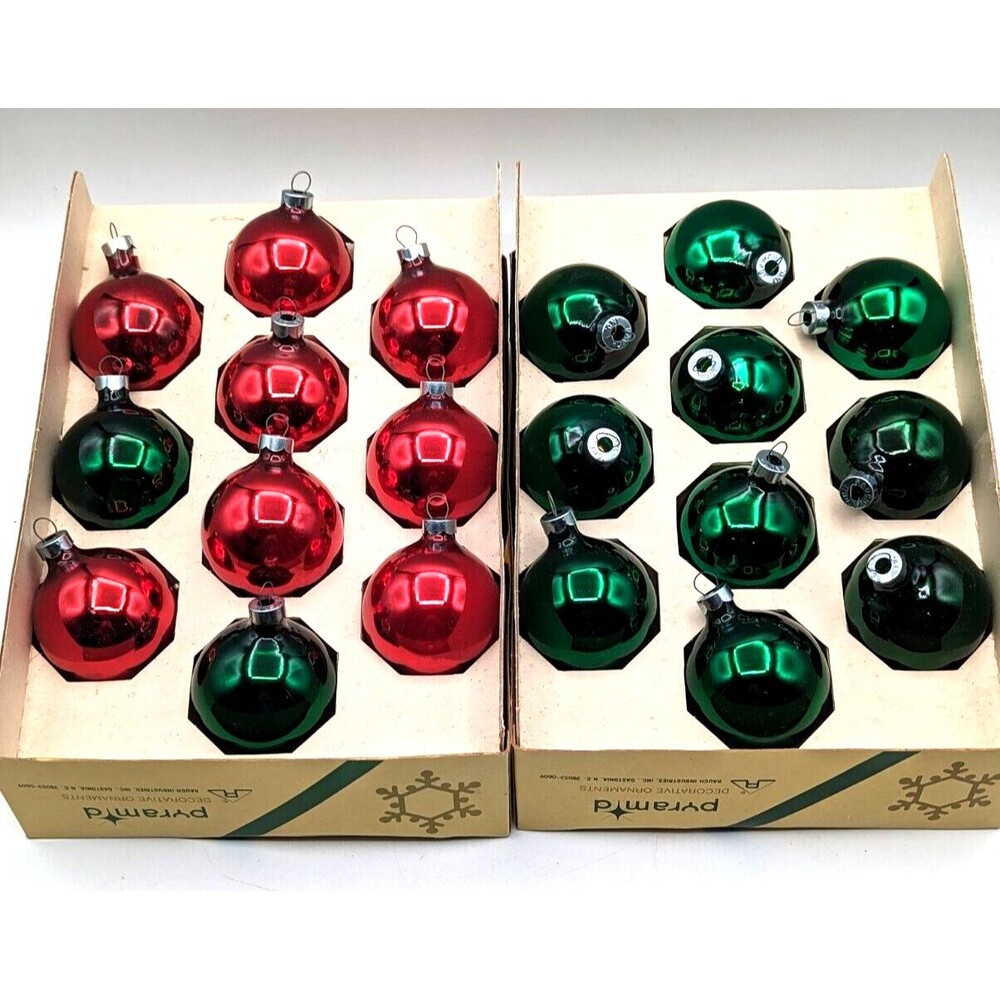Vintage Set of 20 Pyramid Christmas Ornaments Glass Bulbs Balls Green/Red